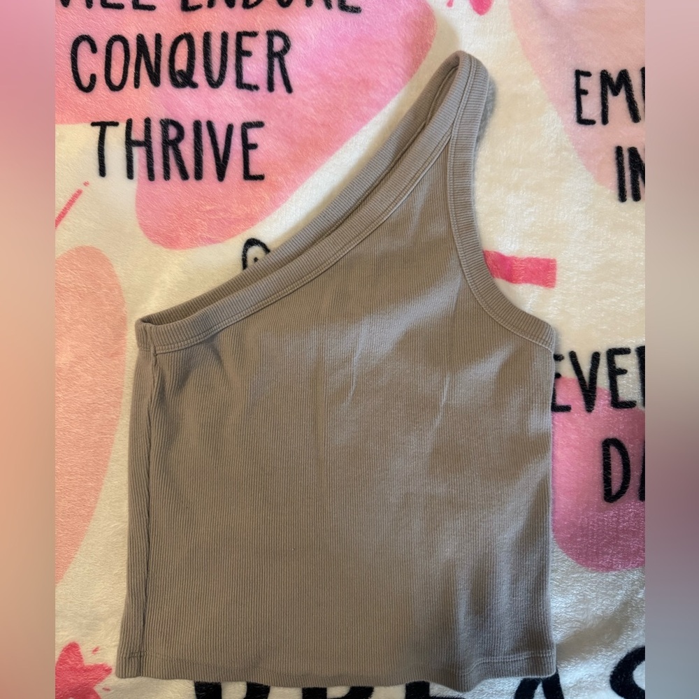 One-Shoulder Ribbed Tank Top